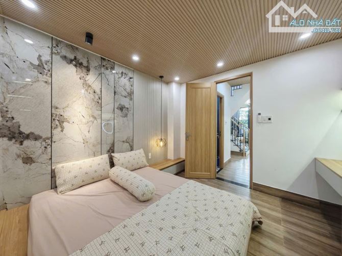 NHÀ 2 TẦNG- 2 MẶT KIỆT- KIỆT ĐỖ QUANG- SÁT NGUYỄN VĂN LINH- CHỈ 3.7T.Ỷ. - 5