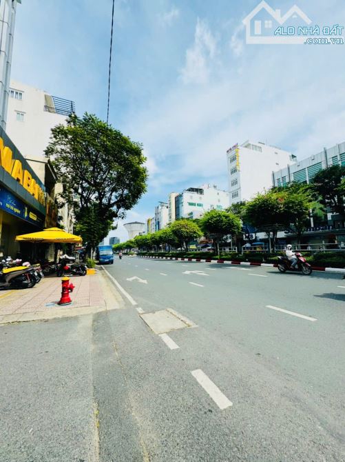 KHU TRUNG TÂM HÀNH CHÍNH P12Q4  SÁT ĐƯỜNG XE HƠI CHẠY CÁCH 1 BƯỚC CHỈ CÒN 1 CĂN DUY NHỨT - 6