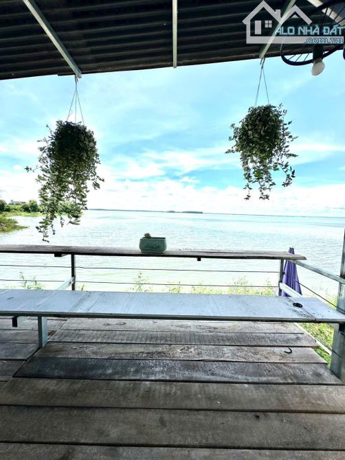 1500m2 đất view mặt hồ Trị An, 1 mặt hồ và 1 mặt đường bê tông lớn, ........Gia tân 1 thốn - 6