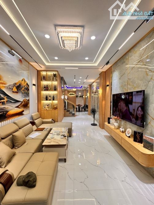 SIÊU PHẨM NHÀ MỚI KENG - HXH - HOÀNG VĂN THỤ - PHÚ NHUẬN - DT:60m2 - 4 TẦNG - CHỈ 13,4 TỶ - 6