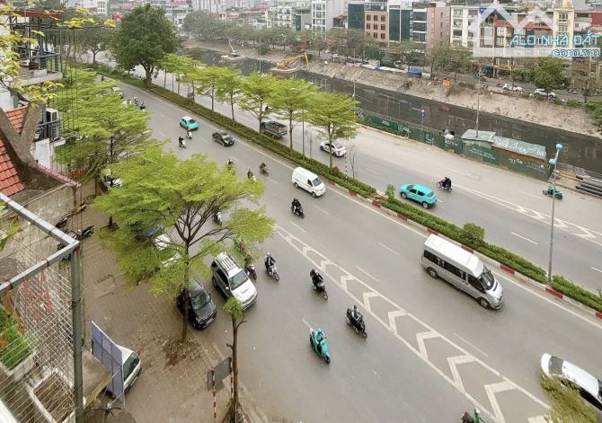 Bán Nhà Mặt Đường Láng Đống Đa Vỉa Hè 7M Kinh Doanh DT 50M MT 4M, 2 Mặt Tiền Giá 26.8Tỷ - 6