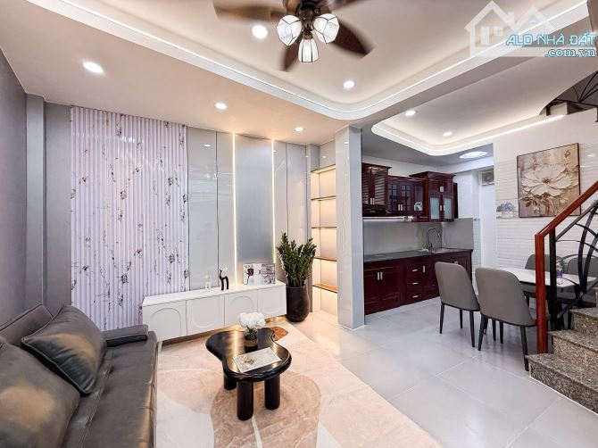 🔥 NHÀ ĐẸP NGUYỄN ĐÌNH CHÍNH – FULL NỘI THẤT – 5.3 tỷ - 6