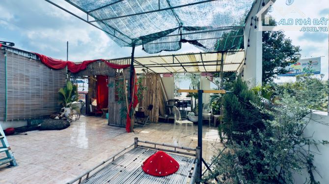 SANG NHƯỢNG TIỆM ÁO CƯỚI FULL SETUP – TRUNG TÂM BIÊN HÒA 📍 Mặt tiền Nguyễn Ái Quố - 6