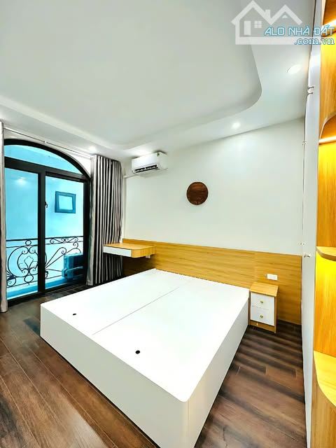 BÁN NHÀ PHỐ TRẠM - LONG BIÊN, 5 TẦNG, Ô TÔ ĐỖ CỔNG, BÃI GỬI XE CẠNH NHÀ - 6