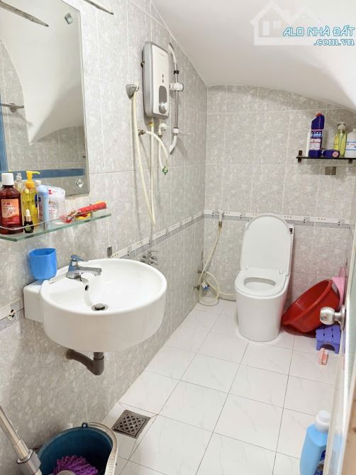 HẺM XE HƠI – CÁCH MẠNG – 2 TẦNG – GIÁ 4.95 TỶ - 6