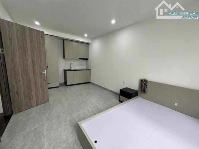 YÊN HOÀ CẦU GIẤY 55m 7 TẦNG MT 4.2m 15.2 TỶ CCMN 10 CĂN HỘ THANG MÁY DÒNG TIỀN - 6