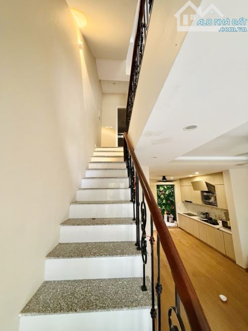 BÁN NHÀ- PHỐ NGUYỄN VĂN CỪ – GARA – VIEW THOÁNG –THANG MÁY –FULL NỘI THẤT _52m2, 11,99 tỷ - 6