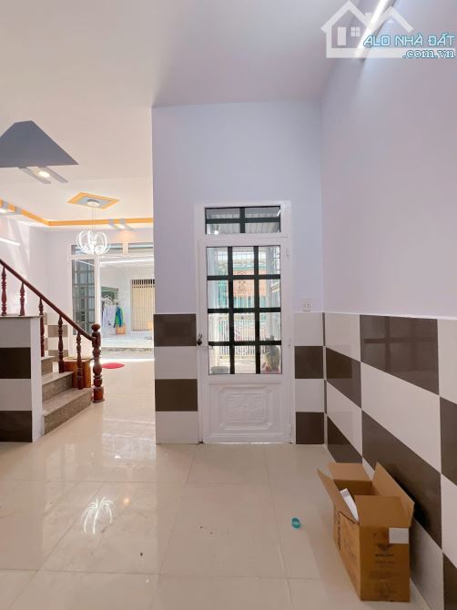 Nhà 1 Lầu Mái Hộp 5,7 x 8m, 2PN 2WC Sổ Hồng Riêng Giá Rẻ Còn Thương Lượng - 6