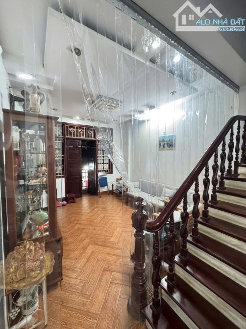 BÁN NHÀ TRUNG KÍNH, 45M2, MT 4M, 5 TẦNG, 2 MẶT NGÕ OTO, KINH DOANH ĐỈNH, GIÁ 22 TỶ - 7