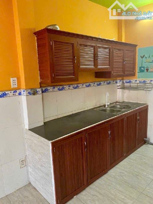 🌺 Nhà 1,5 tầng đường THẠNH XUÂN 33 phường TX Q12, dt 64/45,2m2 (8mx8m) Hẻm ô tô 💰 3,9 tỷ - 7