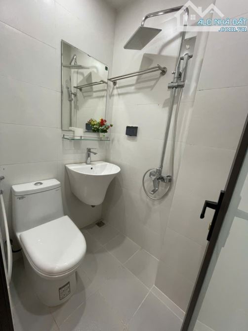 Bán nhà Nguyễn Lương Bằng Đống Đa,32m,4T,nhà đẹp ở ngay,tặng full nội thất,chỉ 6.8 tỷ - 7