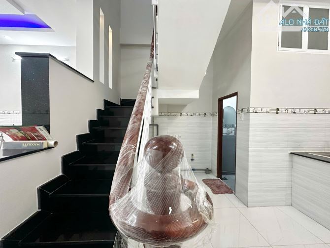 1/ đường số khu Lê Văn Quới, 4x9, 2 tầng , hẻm xe hơi, nhà đẹp ở ngay - 7