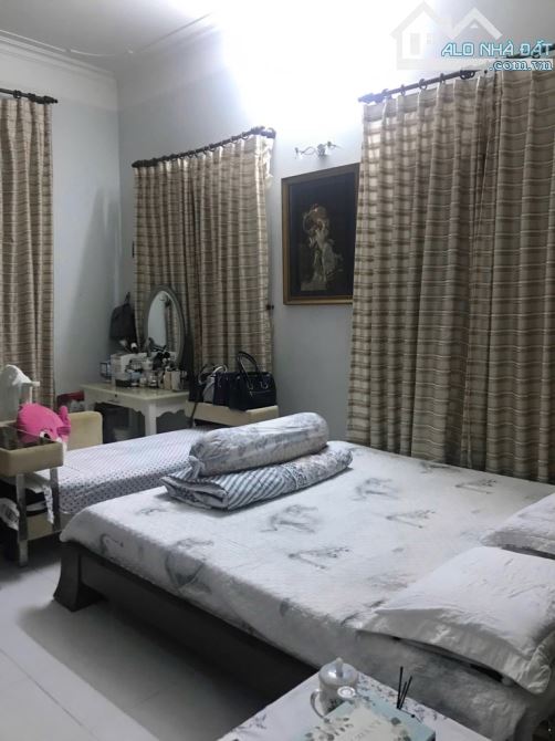 Bán biệt thự ven sông ngay Gigamall 249.9m2, 3 tầng 6PN, giá hấp dẫn 24.5 tỷ - 4