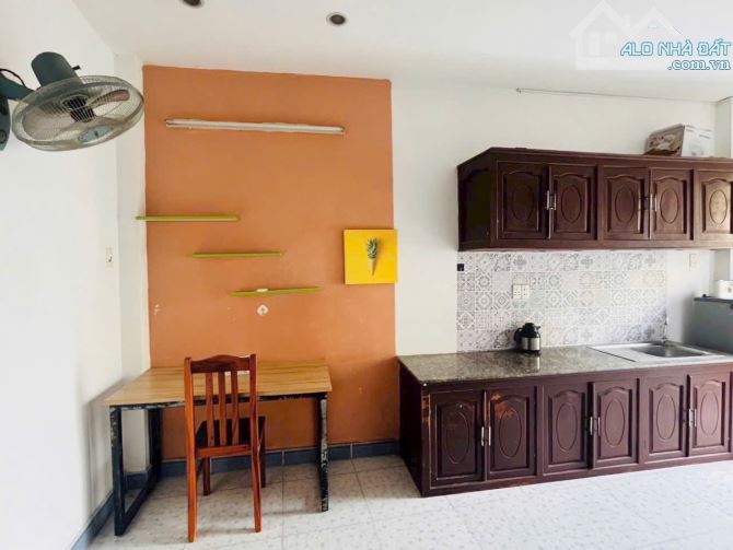 Căn nhà 4 lầu 1 lửng đang cho thuê full đường ô tô P26 Quận Bình Thạnh - 7