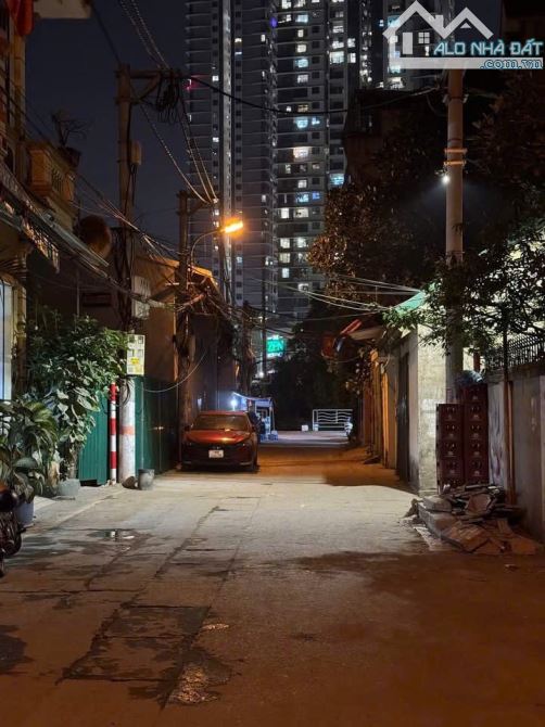 Bán Gấp nhà Khuyến Lương, gần cv Yên Sở, 40m2 sổ nở hậu, 6 phòng cho thuê giữ tiền - 7
