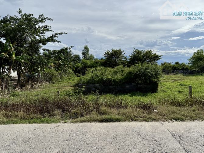 Chủ kẹt tiền cần bán nhanh Lô đất 2 mặt tiền đường liên xã Ninh Phú, view sông Dinh - 7