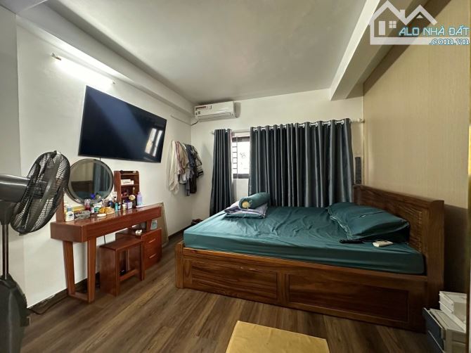 Nhà ngang 6m, sát MT Nguyễn Tư Giản, 71m2, 5 tầng xe hơi vào nhà, 9.5 tỷ - 7