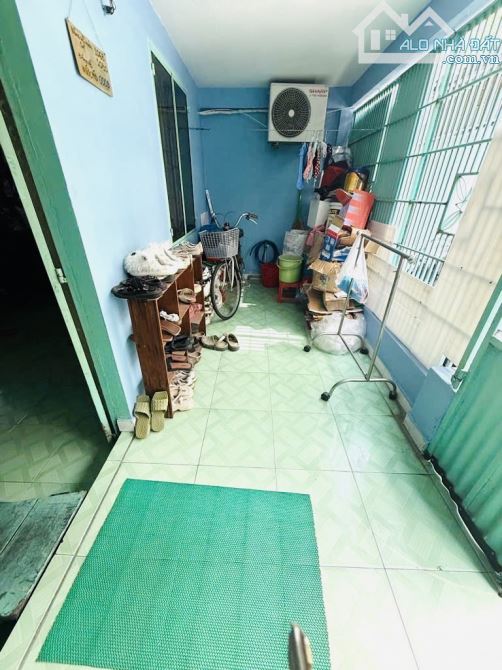 SIÊU PHẨM XÓM ĐẠO KINH DOANH NHỎ HẺM ĐẸP 4 MÉT THÔNG THẲNG TỨ TUNG CẤP PHÉP XÂY ĐC 5 TẦNG - 8