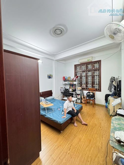 BÁN NHÀ TRUNG KÍNH, 45M2, MT 4M, 5 TẦNG, 2 MẶT NGÕ OTO, KINH DOANH ĐỈNH, GIÁ 22 TỶ - 8