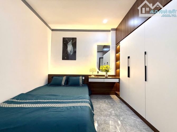 NHÀ MÊ HIỆN ĐẠI hẻm 233 XÔ VIẾT NGHỆ TĨNH  -  Thiết kế hiện đại - Đường 2 oto né nhau - 8