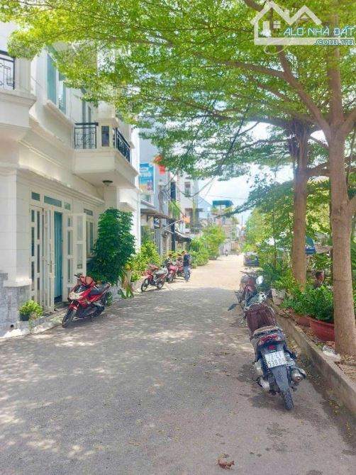 🌺 Đất thổ cư đường THẠNH XUÂN 33 phường TX Quận 12, dt 106m2 (4mx26m) Đường 8m 💰 4,5 tỷ - 8