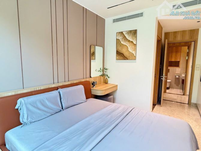 Căn hộ ven sông Hàn, full nội thất cao cấp liền tường – mở cửa là thấy sông, view pháo hoa - 8