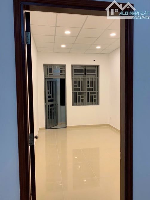 3 TẦNG CÒN MỚI- 3.2 x 17M- 3PN- NGUYỄN HUY LƯỢNG P14 BT- 7,8 TỶ TL - 8