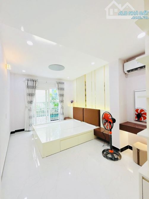 🏡 Nhà Đẹp giá mềm Quận 10 – 1 Trệt 2 Lầu, Sổ Hồng Riêng, Chỉ 5.28 Tỷ - 8