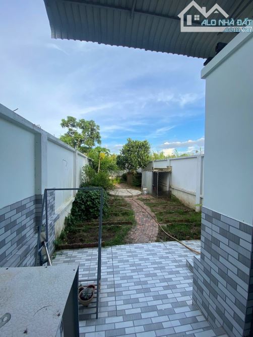 Bán nhà sân vườn 1 Trệt 1 Sân Thượng kế bên KDL Phi Yến - An Bình - TPCT - 8