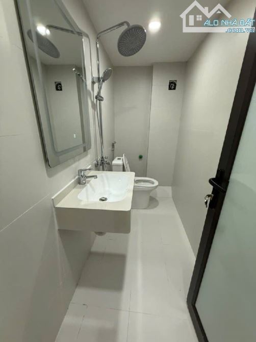 BÁN NHÀ GỐC ĐỀ - HOÀNG MAI-36M-4 TẦNG - 7.5 TỶ - CÁCH 30M RA Ô TÔ - 8