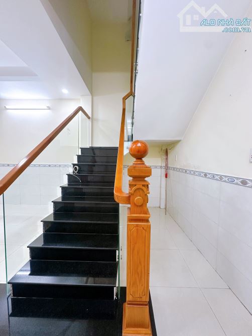 Nhà Bán Nhà 4 Tầng Cô Bắc Khu Vip Phan Xích Long - 8