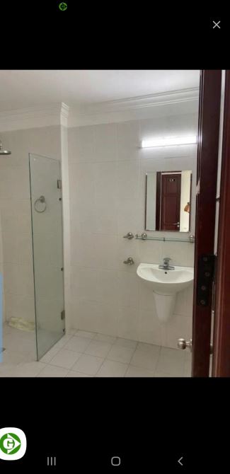 Bán nhà  Tản Đà  dt 83 m2  ngang  4.4 m  đường vào  5.5 m  3 tầng  giá  13.2 tỷ - 9