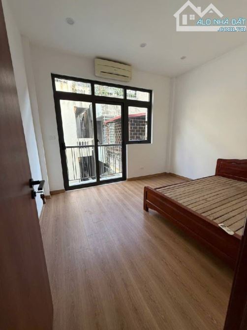 BÁN NHÀ GỐC ĐỀ - HOÀNG MAI-36M-4 TẦNG - 7.5 TỶ - CÁCH 30M RA Ô TÔ - 9