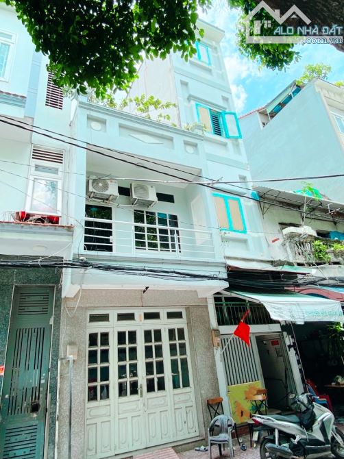 BÁN NHÀ GẦN CỘNG HOÀ MTKD HẺM XE HƠI THÔNG THU NHẬP 50TR 4TẦNG 130M2 NGANG 6.4 GIÁ 20.X TỶ