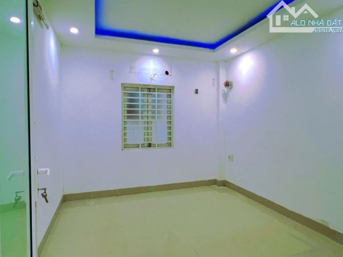 Bán nhà 2 tầng phường Thanh Khê, mặt tiền đường 5.5 m Nguyễn Hữu Thận