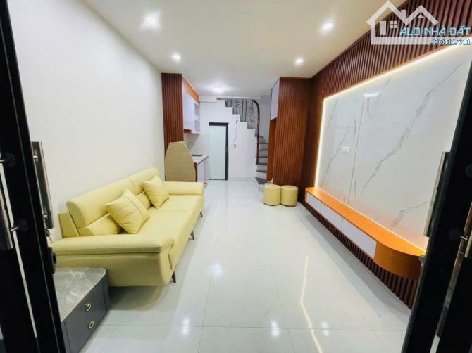 Bán tập thể ĐHSP Hà Nội – Trần Quốc Hoàn, 80m² chỉ 3.95 tỷ, 3PN cực đẹp