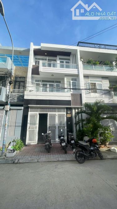 7 tỷ 500 Triệu Sở hữu căn nhà 3 tầng 4PN , 4WC tại Nha Trang