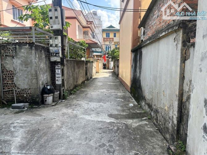 BÁN ĐẤT 80M2, TẶNG NHÀ HAI TẦNG, NGUYỄN QUÝ TRỊ  – GIA LÂM 🌹