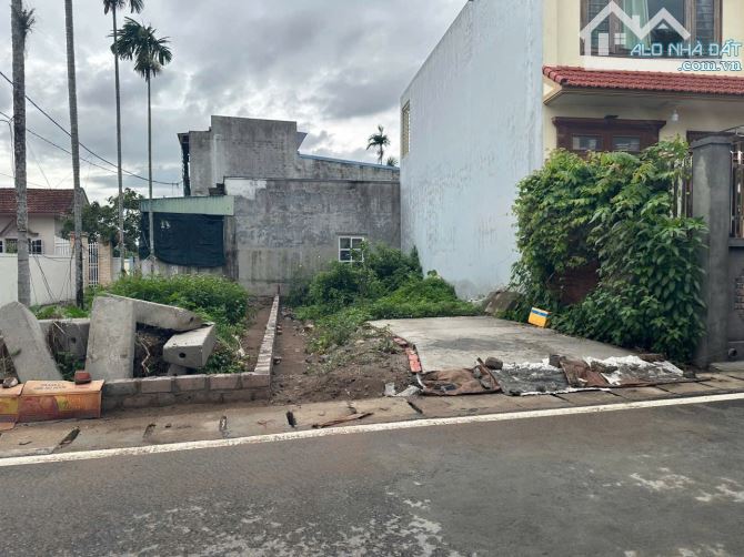 BÁN LÔ ĐẤT 66M² MẶT TRỤC THÔN – LÂM ĐỘNG  Vị trí cực đẹp ngay mặt trục thôn – khu l
