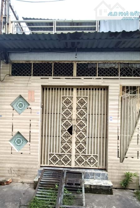 Bán nhà quận 6 - Hẻm xe hơi đổ cửa - 61m2 - giá 3,6 tỷ