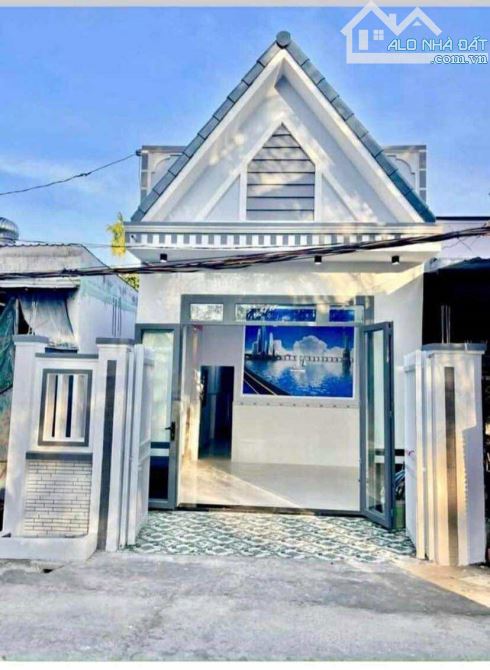 Bán nhà 75 m2 đường Trương Vĩnh Nguyên 1,55 tỷ có sân trước