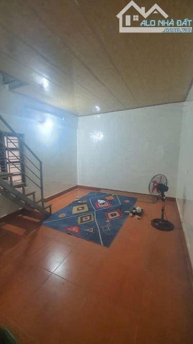 💥CHỈ HƠN 4 TỶ – BÁN NHÀ NGUYỄN VĂN CỪ – NGÕ RỘNG Ô TÔ LÙI TẬN CỬA 💥