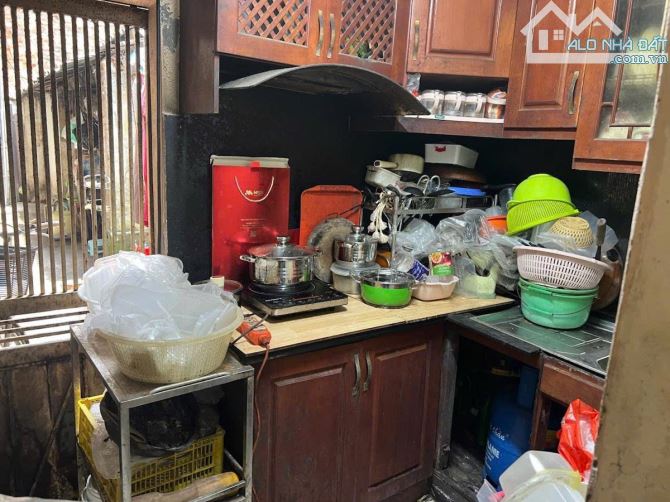 Cần bán gấp nhà phố Đồng Xuân 32m  5 tầng 5.7mt  6.5 tỷ Hoàn Kiếm