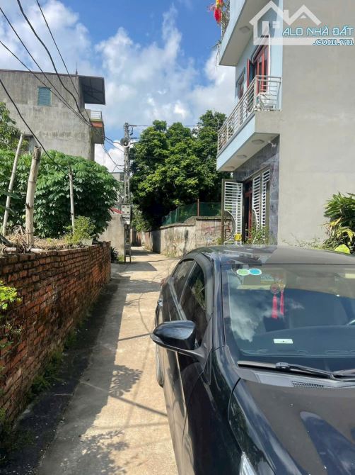 Cần bán Lô Thổ Cư khu Ba Huyện - Tp.Bắc Ninh, oto vào tận đất. 👉 103m2 - Mt:5m - Đông N