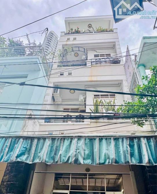 Nhà ngay trung tâm gần biển, đi bộ tắm biển chỉ 3 phút