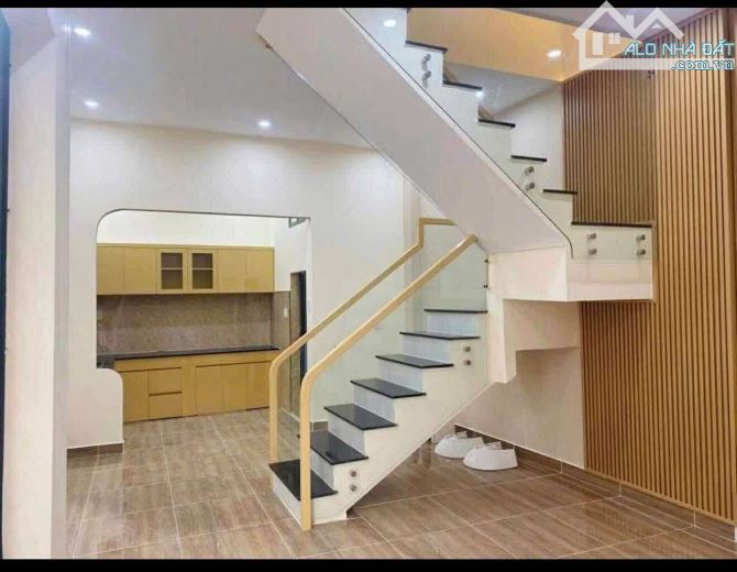 Bán nhà 1T1L hẻm dasu Trương Công Định, phường 3 Nhà mới xây