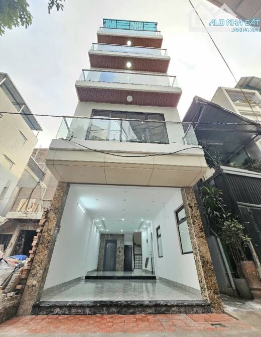Bán nhà Giáp Nhị 50m/ 6 tầng/ thang máy/ ô tô vào nhà/ hơn 11 tỷ.
