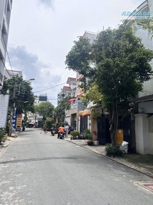 Nhà 2 tầng 70M2 4x18m– hẻm ô tô tránh đường Phan Huy Ích Tân Bình