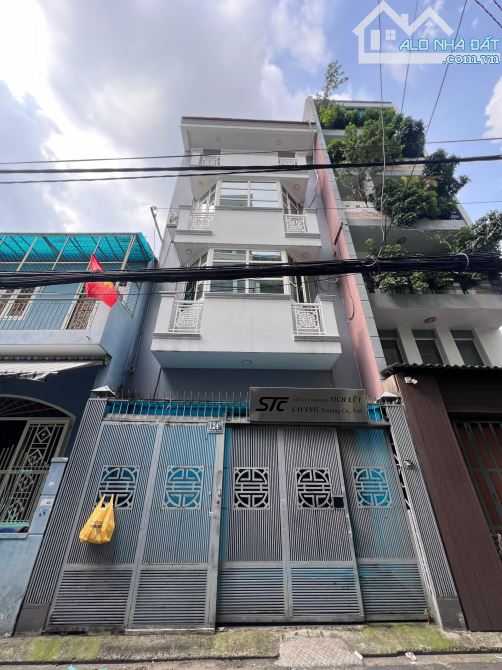 Nhà 2 MT đường Nguyễn Thanh Tuyền - DT: 5.8 x 17m , 4 tầng đẹp Giá 14.5 Tỷ còn TL