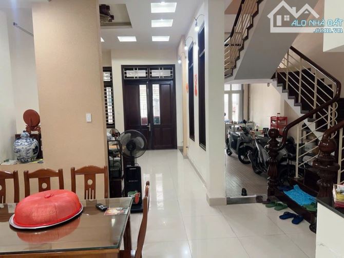 VÕ NGUYÊN GIÁP - ĐỐI DIỆN FURAMA RESORT 140m2 7*20 CHỈ 240tr/m2, KẸP KIỆT 5M, TẶNG NHÀ 3T